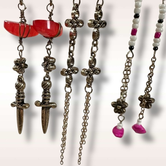 Free People Sirens Hoop Set Gold Hot Pink NWT Dangles Earrings Bohemian Daggers - Picture 7 of 12